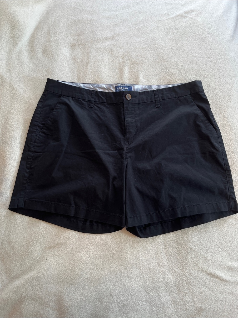 Old Navy Black Women's Casual Chino Shorts